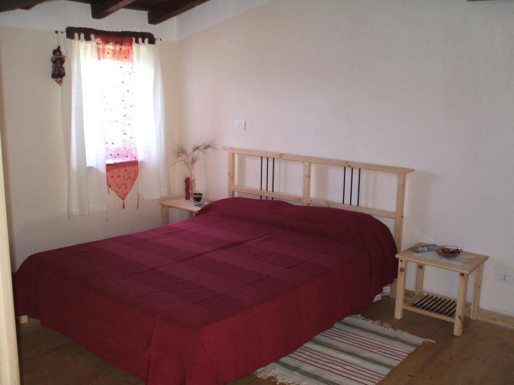 Agriturismo La Fontana Dell'Olmo Hotel Molini di Triora Екстериор снимка